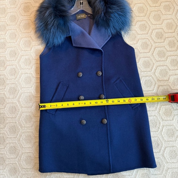 Diomi Blue Double-Breasted Vest Dress w/ Detachable Fur & Cape - Picture 8 of 14